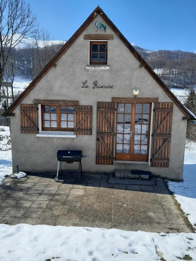 Burguet Villa Campan Eksteriør bilde